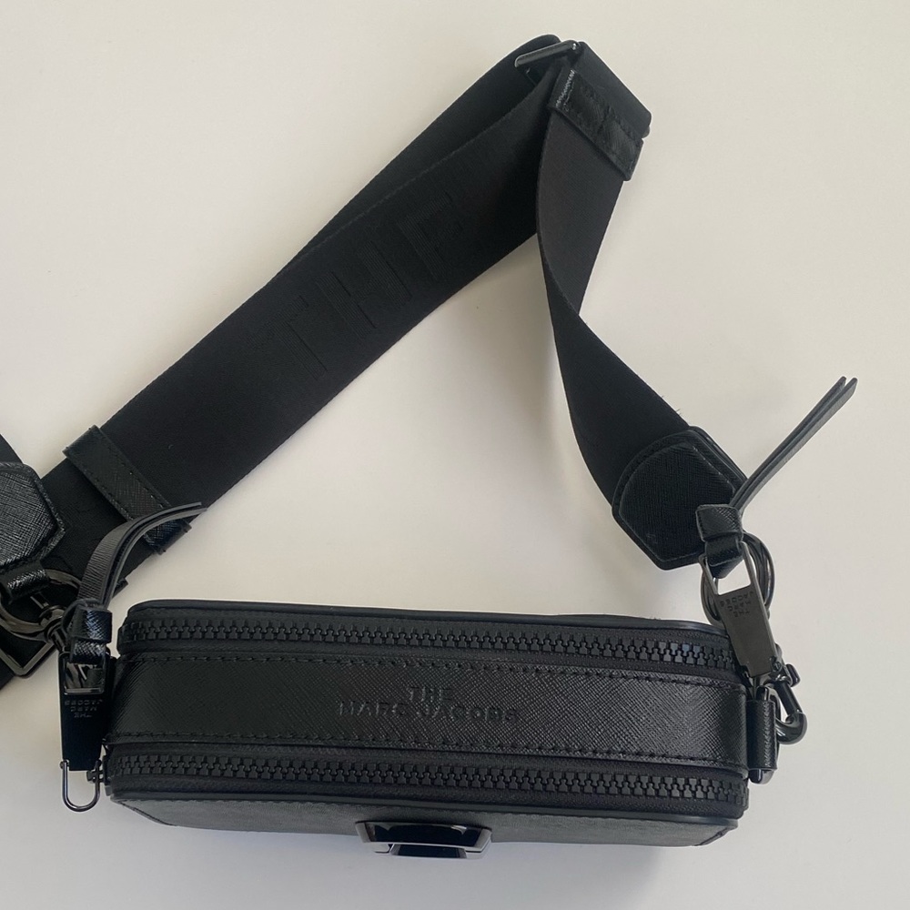 Authentic Marc Jacobs Snapshot - Picture 10 of 16